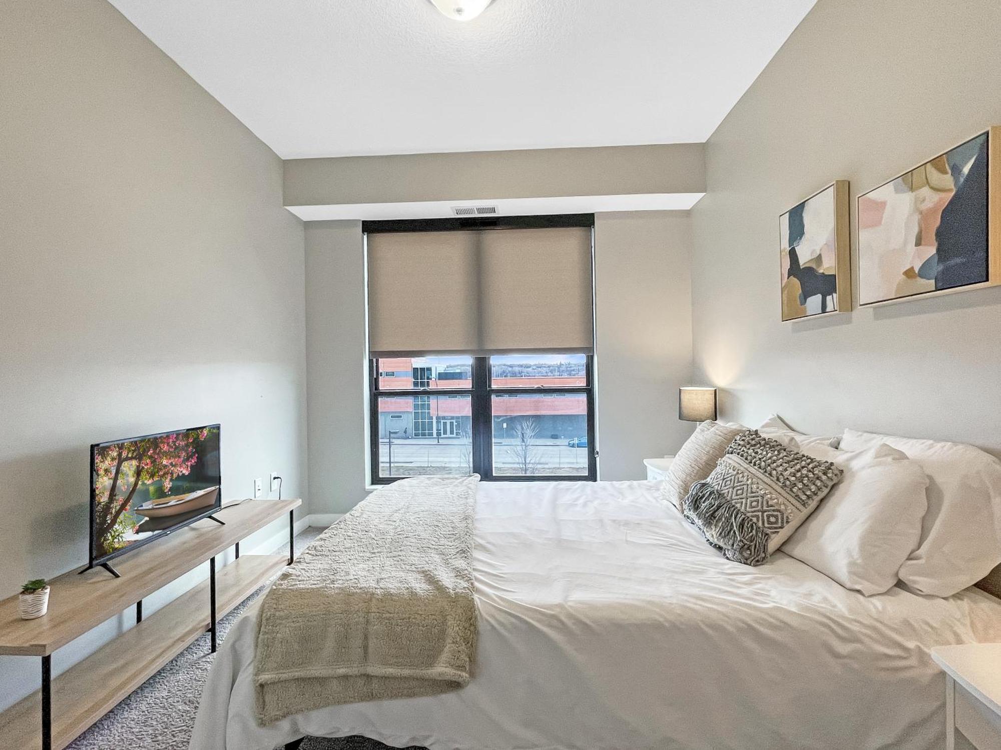 Large Downtown 2Br -Hot Tub-Downtown! Apartment Des Moines Ngoại thất bức ảnh